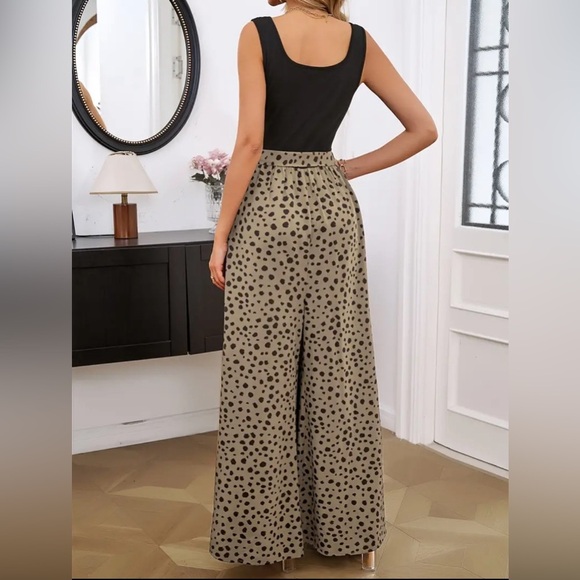 NIP-Palazzo Leopard Print Jumpsuit - Picture 7 of 7